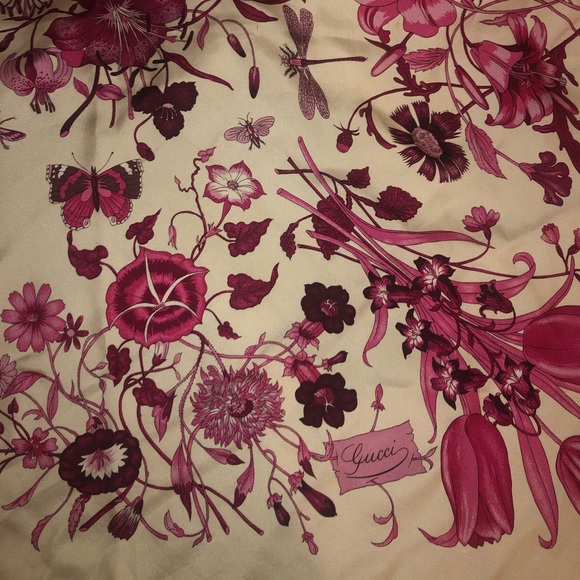 Gucci Accessories - Gucci flora silk scarf. Authentic.